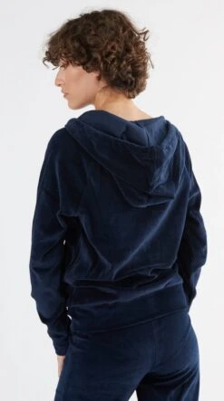 MELA Geschaft -MELA Geschaft 1271 02 Nicki Kapuzenjacke Damen faire Bedingungen umweltschonende Herstellung 1280x1280