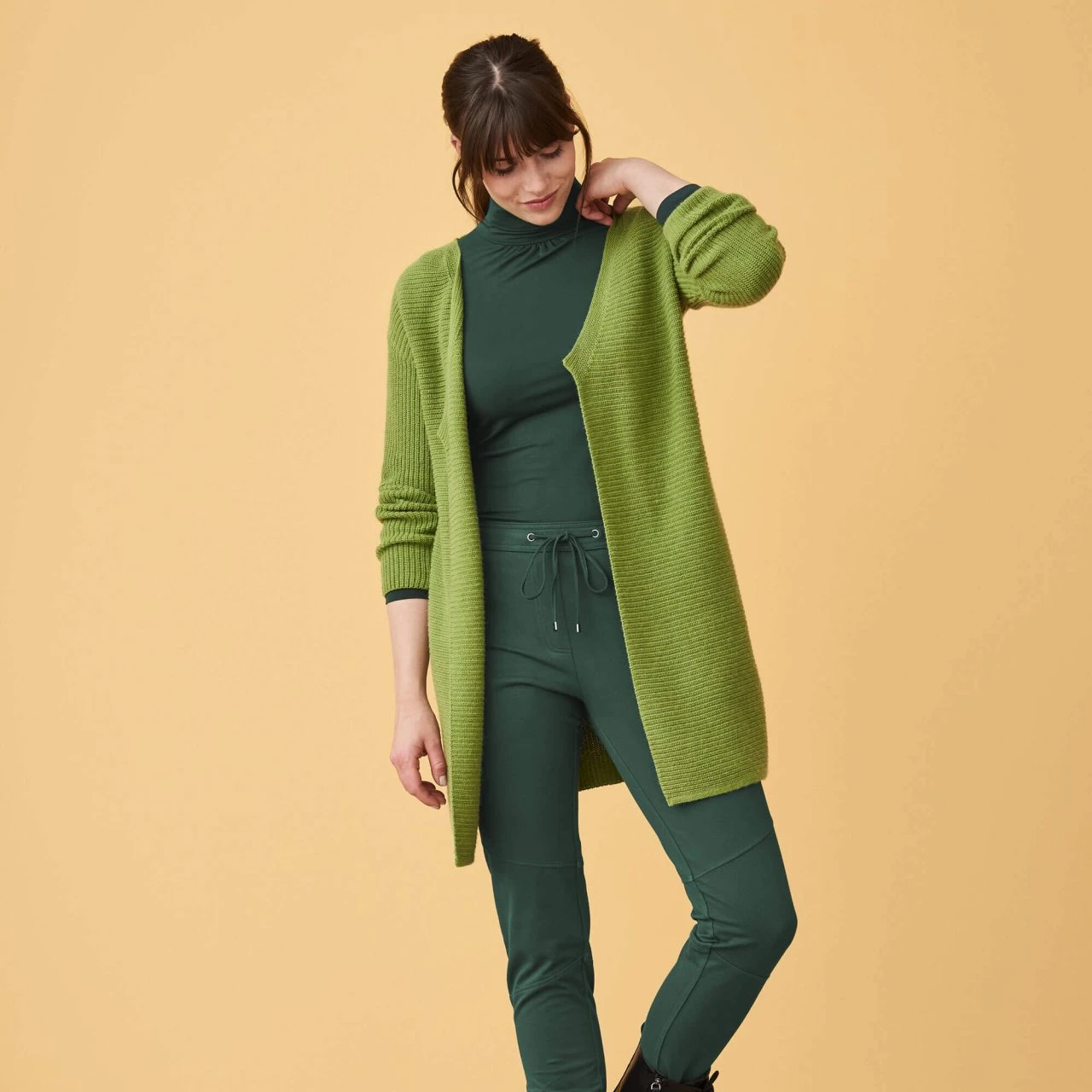 Strickjacke Aus Bio-Baumwolle Und Bio-Wolle - Avocado 2 Strickjacke Aus Bio-Baumwolle Und Bio-Wolle - Avocado – Bild 2