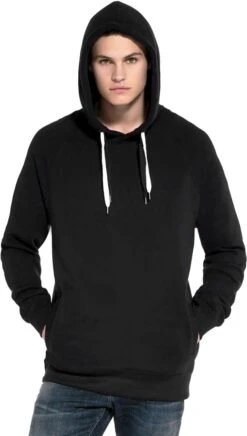 Raglan Hoodie Aus Bio-Baumwolle - Black 7 Raglan Hoodie Aus Bio-Baumwolle - Black -MELA Geschaft EP60P schwarz pulli kapuze zwei baendel biobaumwolle fair 1280x1280
