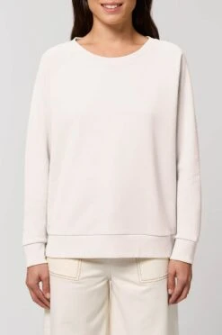 Sweatshirt Aus Bio-Baumwolle - Vintage White 7 Sweatshirt Aus Bio-Baumwolle - Vintage White -MELA Geschaft GSTSW125 504 Raglan Sweater Frauen laessig offwhite Rundhalsausschnitt organic fair wear 1280x1280