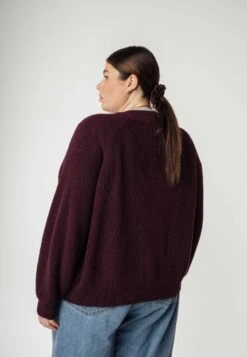 Mela Fairtrade Cardigan Neesha Aus Bio-Baumwolle - Rosine -MELA Geschaft Rueckansicht Strickjacke online shop neesha rai 1280x1280