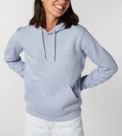 Unisex Hoodie Aus Bio-Baumwolle - Serene Blue 14 Unisex Hoodie Aus Bio-Baumwolle - Serene Blue -MELA Geschaft U822 057 hoodie unisex organic fair serene blue online fm front 1280x1280