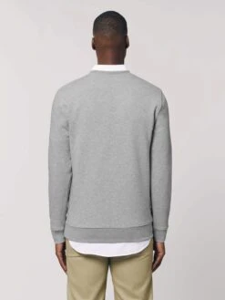 Unisex Sweatshirt Aus Bio-Baumwolle - Heather Grey -MELA Geschaft U823 250 Maenner Sweater Rundhalsausschnitt mm back 1280x1280