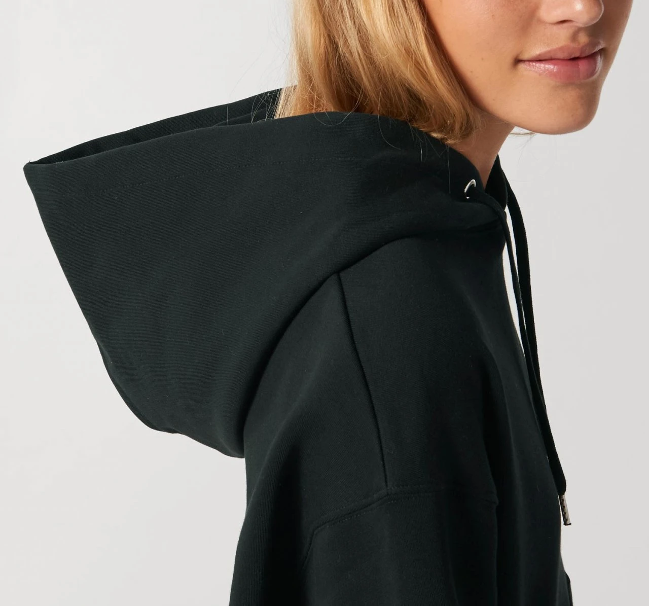 Oversized Unisex Hoodie Aus Bio-Baumwolle - Black 8 Oversized Unisex Hoodie Aus Bio-Baumwolle - Black – Bild 8