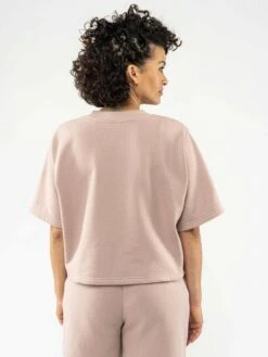 Mela Fairtrade Kurzarm Sweatshirt Deepali Aus Bio-Baumwolle - Rose -MELA Geschaft deepali rose 03 nachhaltiges Sweat T Shirt aus reiner Bio Baumwolle fair produziert von Melawear extra weite Passform vegan 1280x1280