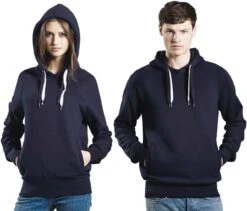 Raglan Hoodie Aus Bio-Baumwolle - Navy -MELA Geschaft ep60p navy unisex tragebeispiel 1280x1280