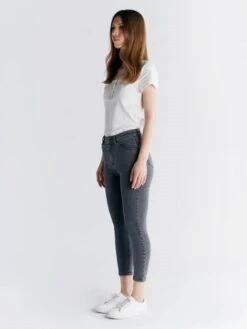 Skinny Fit Cropped Jeans Aus Bio-Baumwolle & Modal - Iron Gray 12 Skinny Fit Cropped Jeans Aus Bio-Baumwolle & Modal - Iron Gray -MELA Geschaft faire damen jeans skinny kurzes bein WS1015 163 1280x1280