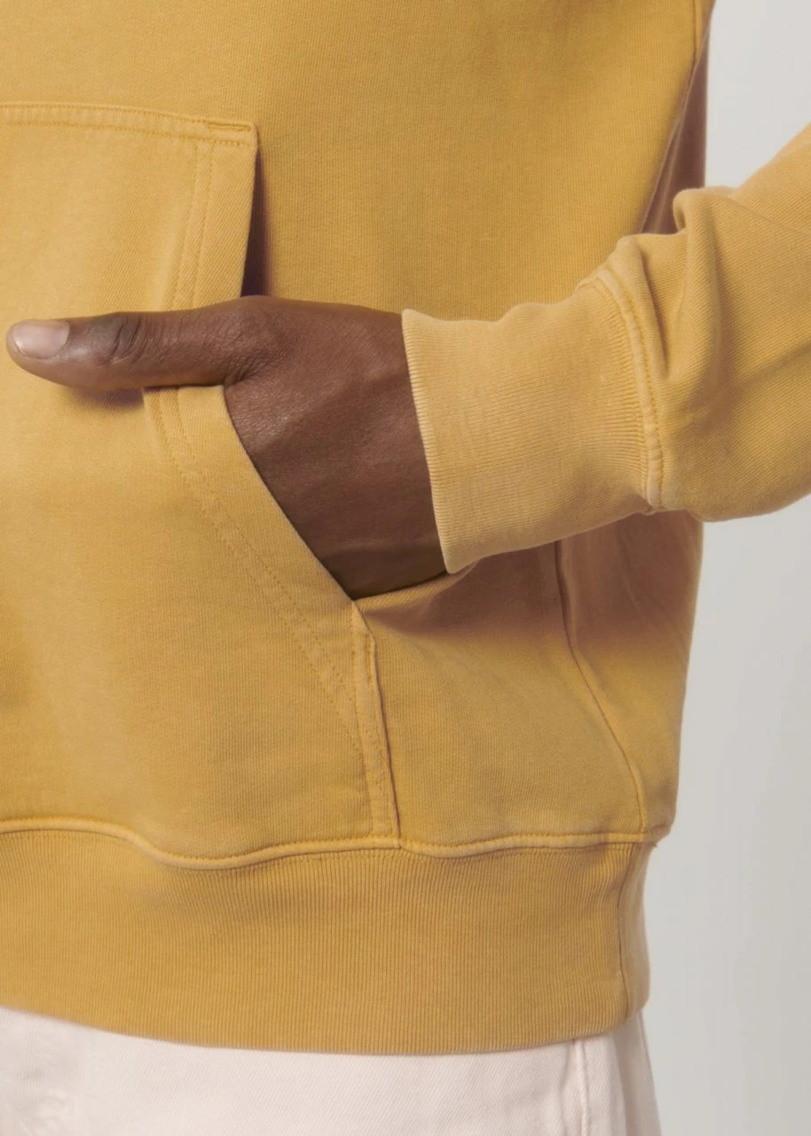 Vintage Terry Hoodie Aus Bio-Baumwolle - G. Dyed Gold Ochre 6 Vintage Terry Hoodie Aus Bio-Baumwolle - G. Dyed Gold Ochre – Bild 6