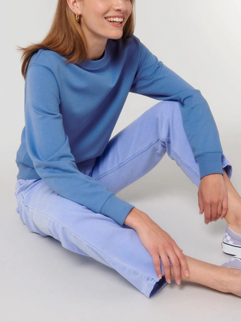 Terry Sweatshirt Aus Bio-Baumwolle - Bright Blue 6 Terry Sweatshirt Aus Bio-Baumwolle - Bright Blue – Bild 6